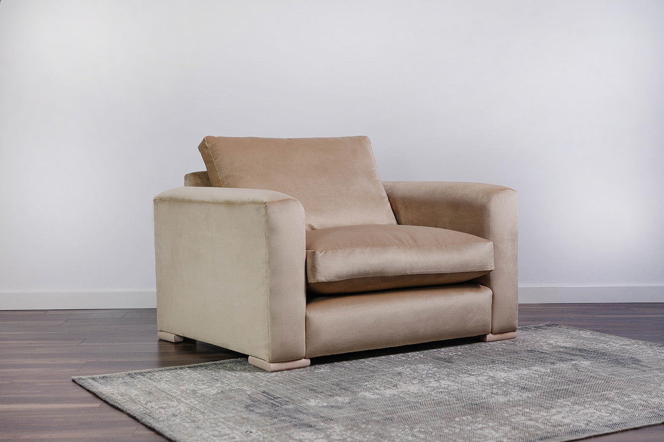 Minto Chair & Loveseat